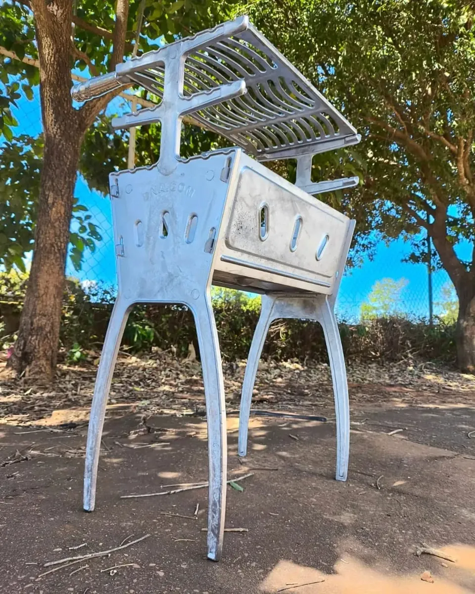 Churrasqueira De Alumínio Fundido Batido Desmontável 80cm — foto 3